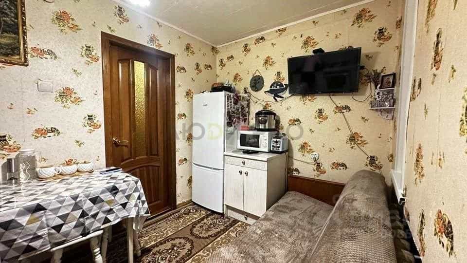 Россия, Киров, микрорайон Радужный, улица Конституции, 8, фото 6