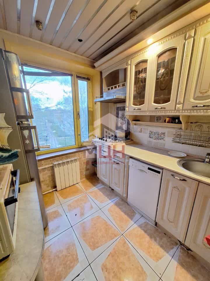 Россия, Тверская область, Конаково, улица Гагарина, 31, фото 5