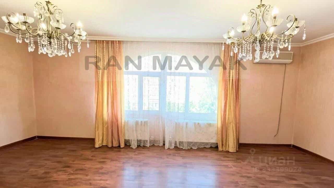 Россия, Республика Адыгея (Адыгея), Майкоп, улица 12 Марта, 161А, фото 3