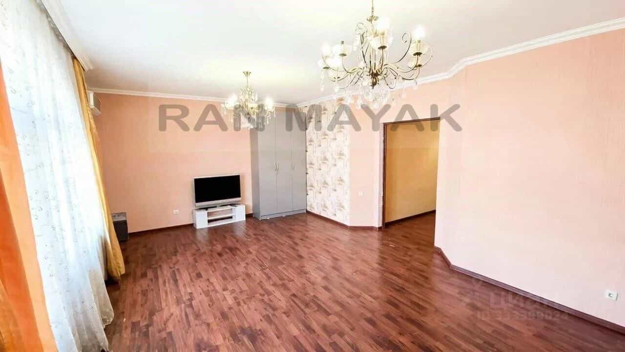 Россия, Республика Адыгея (Адыгея), Майкоп, улица 12 Марта, 161А, фото 5