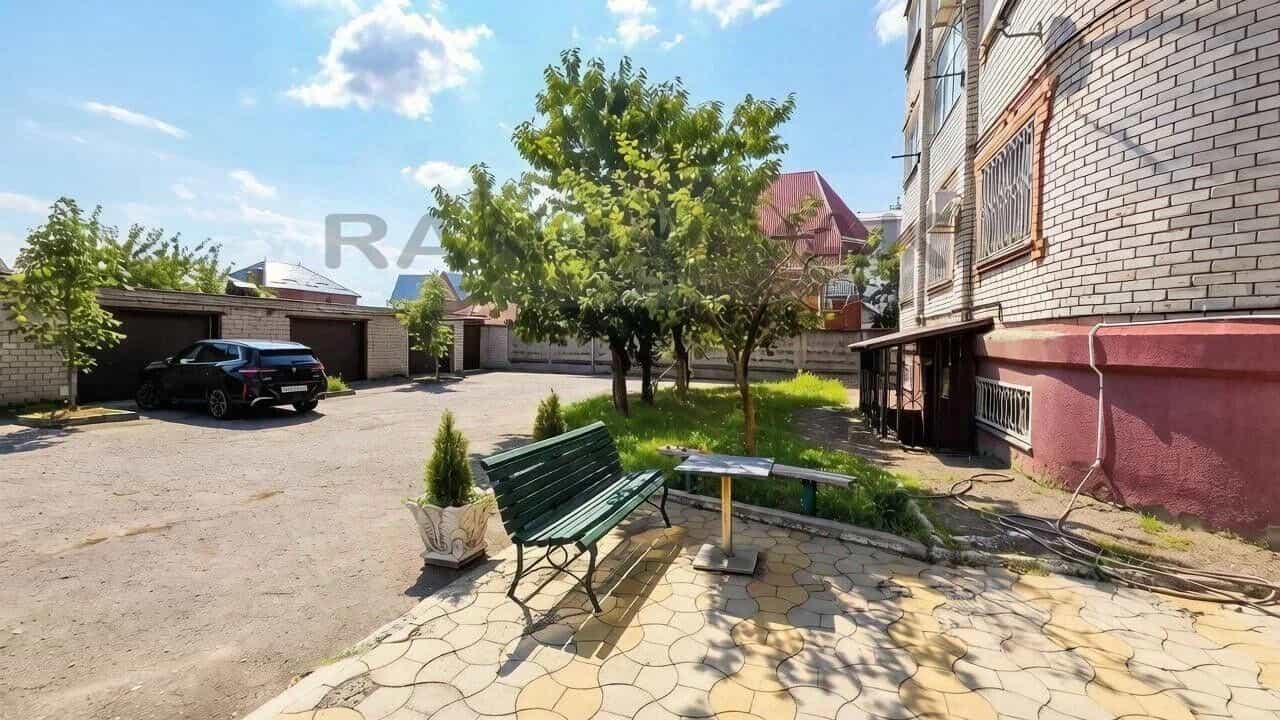 Россия, Республика Адыгея (Адыгея), Майкоп, улица 12 Марта, 161А, фото 19