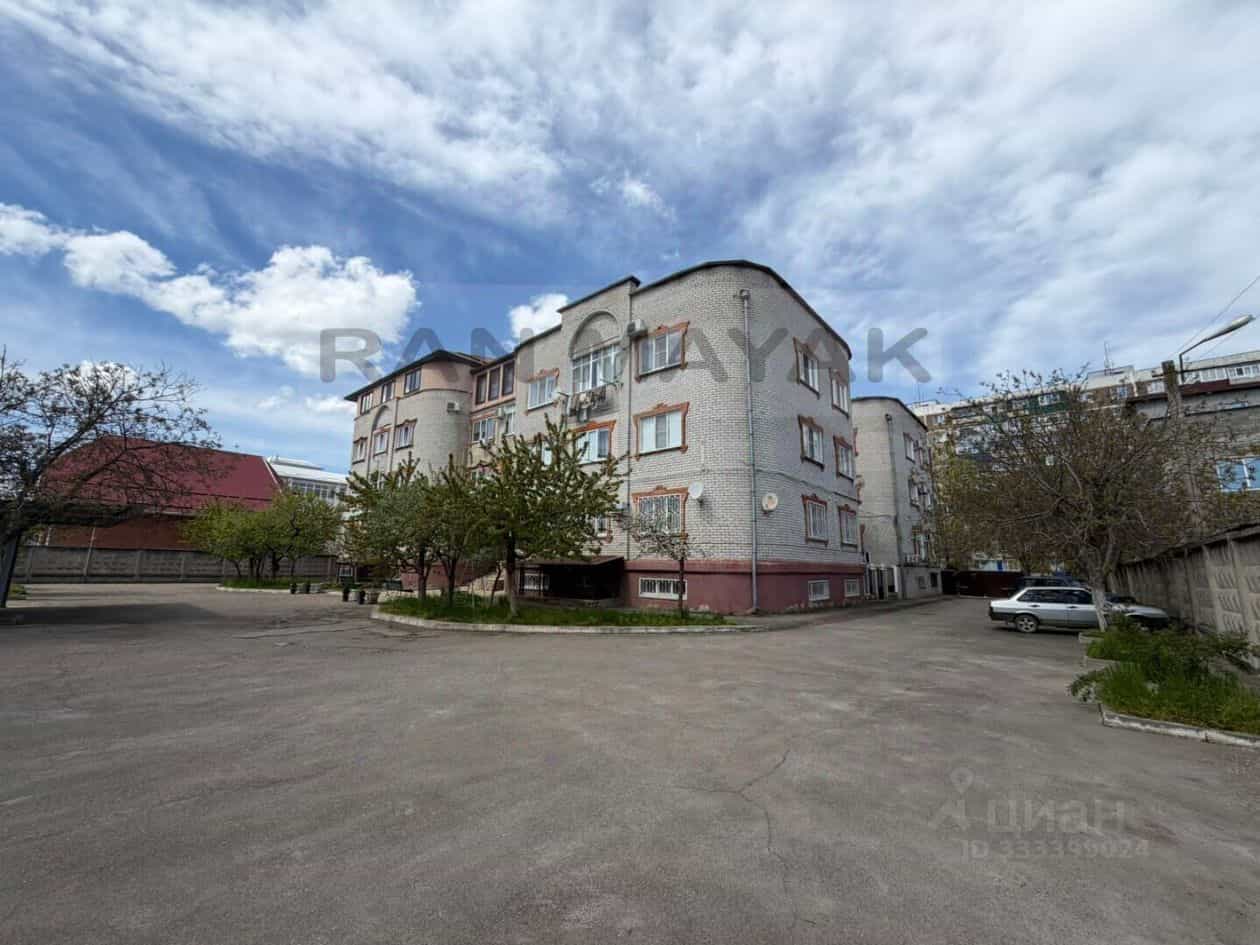 Россия, Республика Адыгея (Адыгея), Майкоп, улица 12 Марта, 161А, фото 20