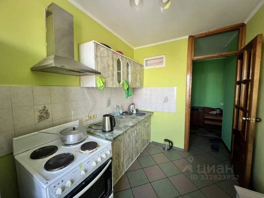 Россия, Кемеровская область — Кузбасс, Новокузнецк, улица Кирова, 99, фото 7