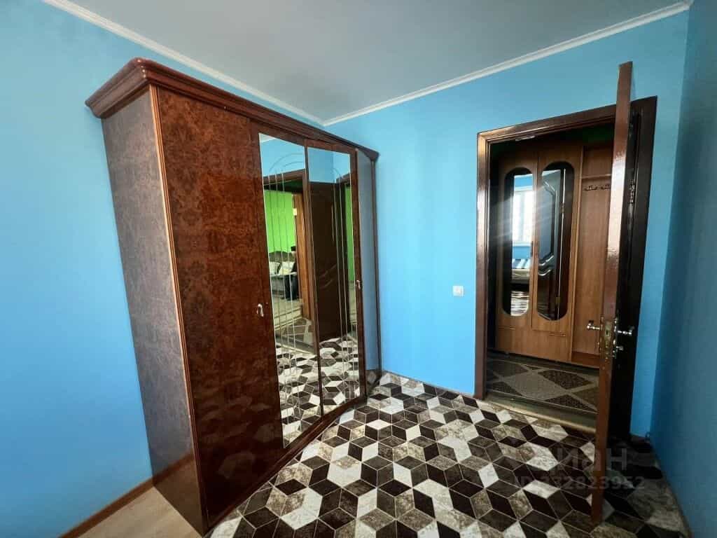 Россия, Кемеровская область — Кузбасс, Новокузнецк, улица Кирова, 99, фото 8
