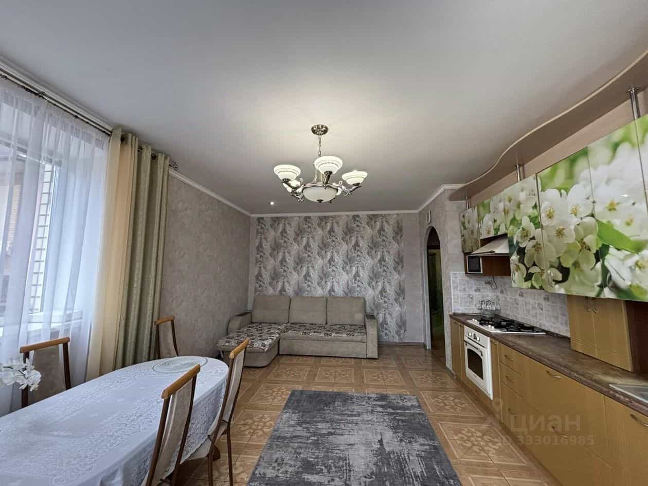 Россия, Республика Татарстан (Татарстан), Казань, улица Дмитрия Менделеева, 20Б, фото 2