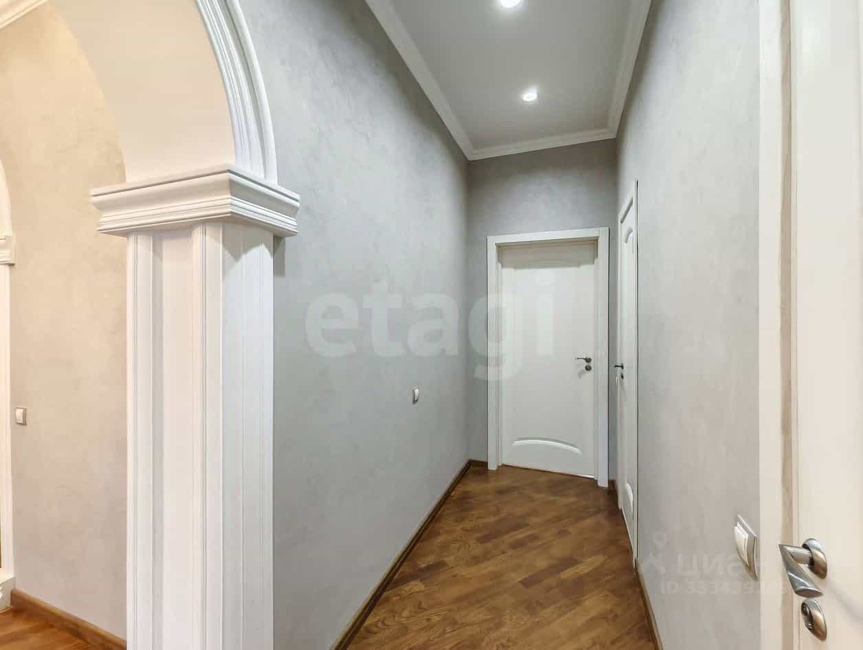 Россия, Тюмень, улица Хохрякова, 4/1, фото 37
