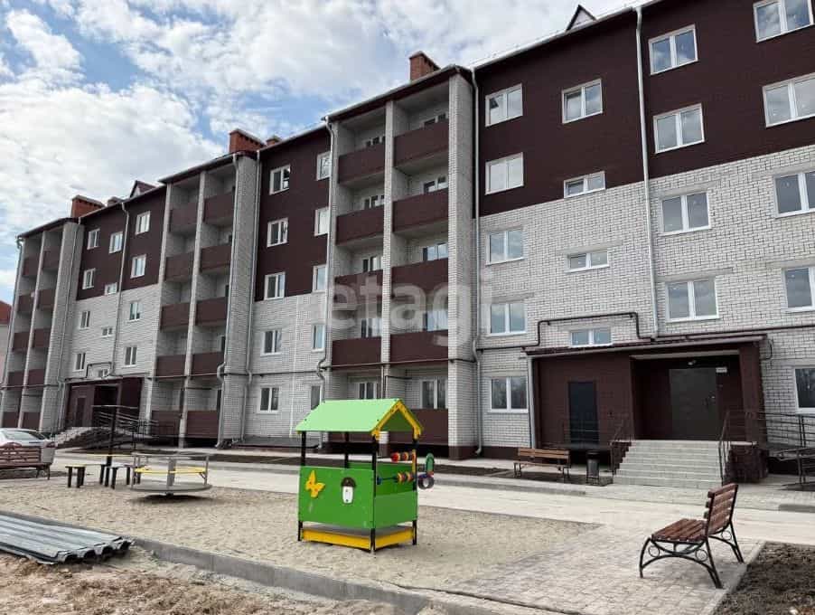 Россия, Брянский район, Новодарковичское сельское поселение, посёлок Новые Дарковичи, 11