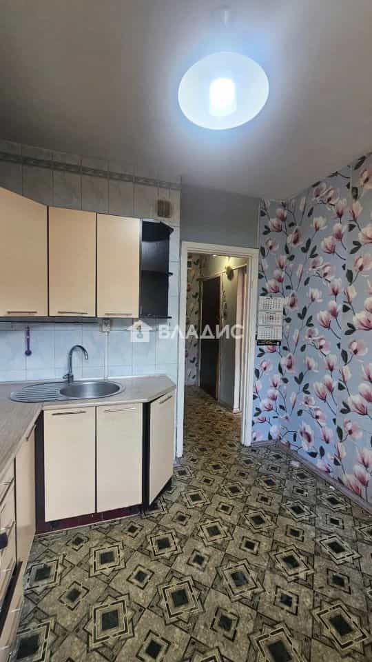 Россия, Иркутская область, Ангарск, 219-й квартал, 13, фото 3