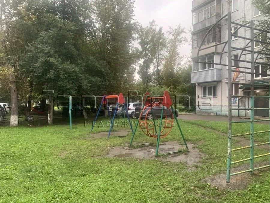 Россия, Красноярск, микрорайон Зелёная Роща, улица Терешковой, 6, фото 17