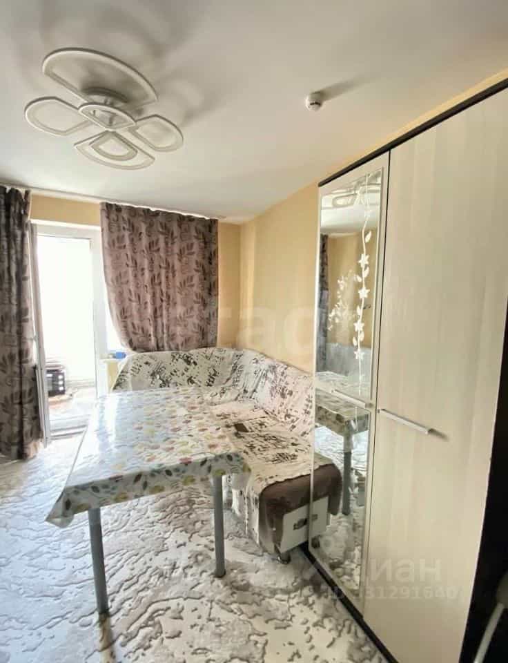 Россия, Киров, микрорайон Радужный, улица Мира, 10, фото 3