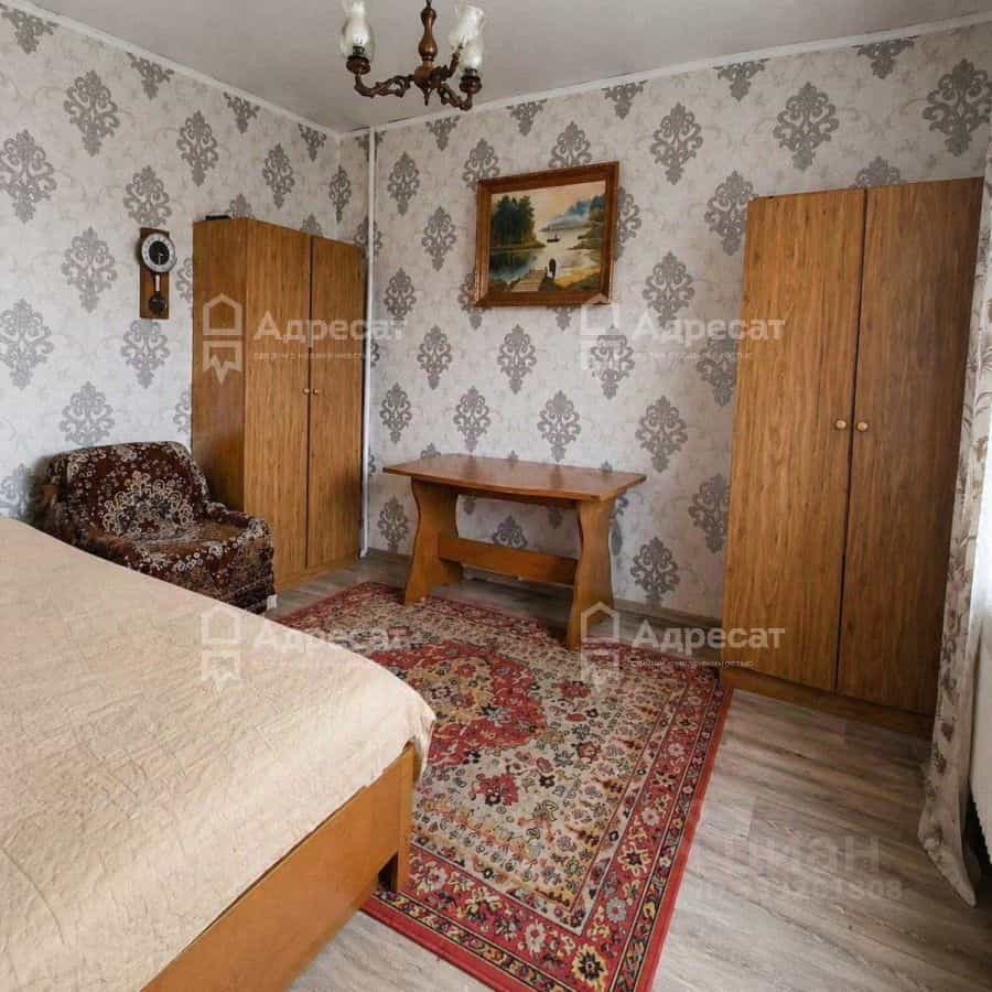 Россия, Волгоградская область, Волжский, улица Пушкина, 96, фото 7