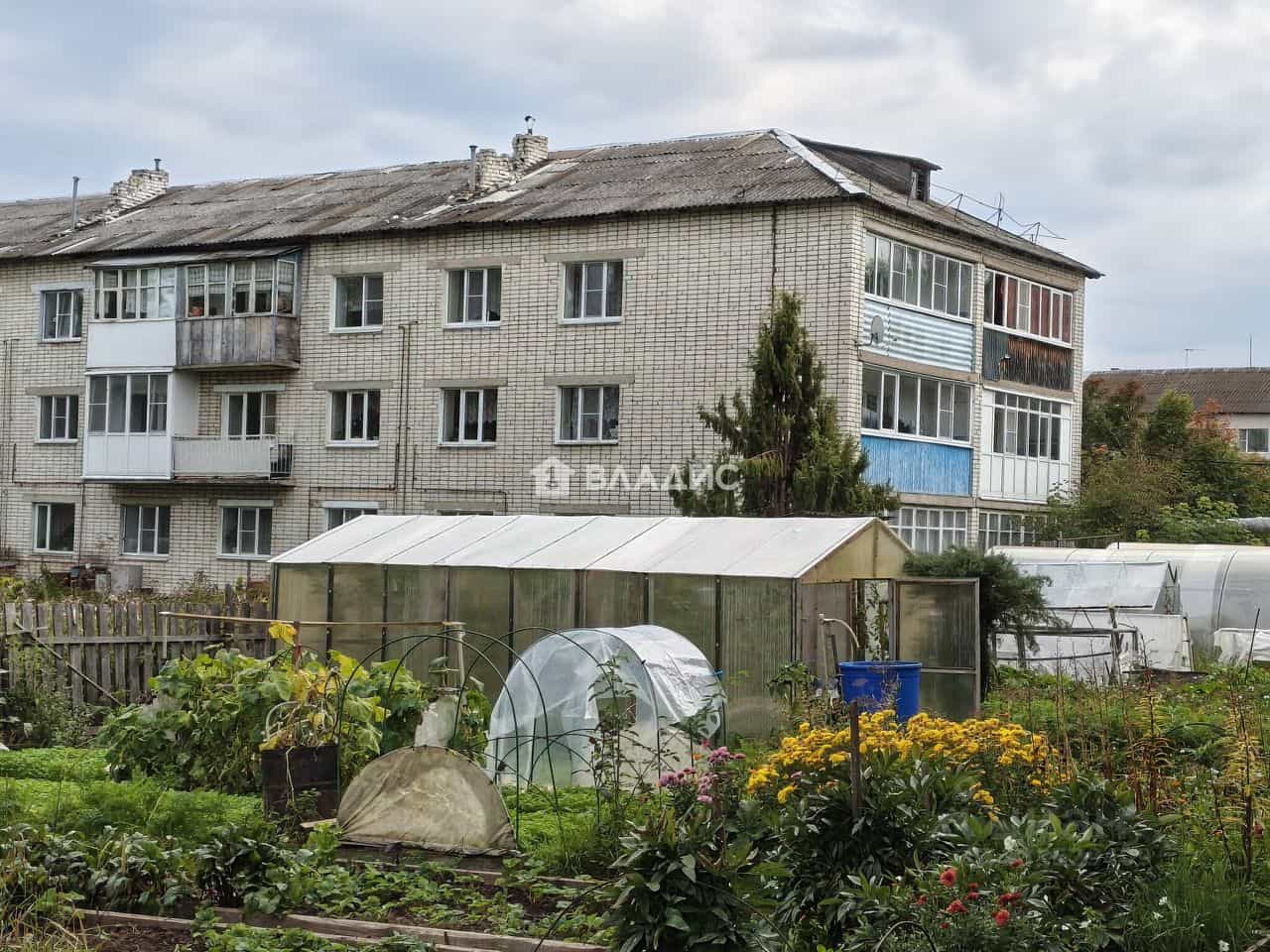 Россия, Нижегородская область, Краснобаковский муниципальный округ, рабочий посёлок Ветлужский, Первомайский переулок, 32