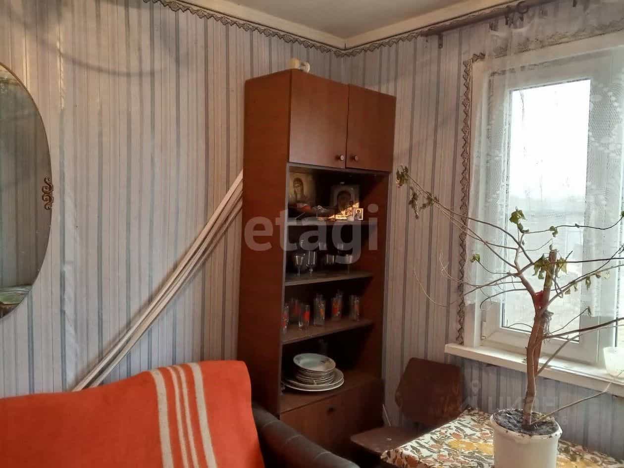 Россия, Псковская область, Остров, улица Матвея Егорова, 5, фото 11