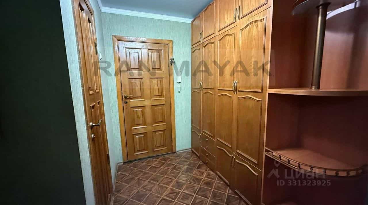 Россия, Республика Адыгея (Адыгея), Майкоп, улица Ленина, 112, фото 11