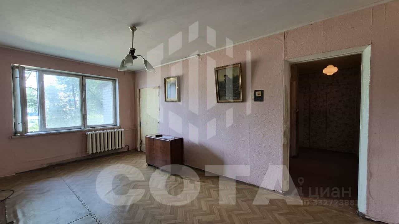 Россия, Воронежская область, Павловск, микрорайон Гранитный, 21