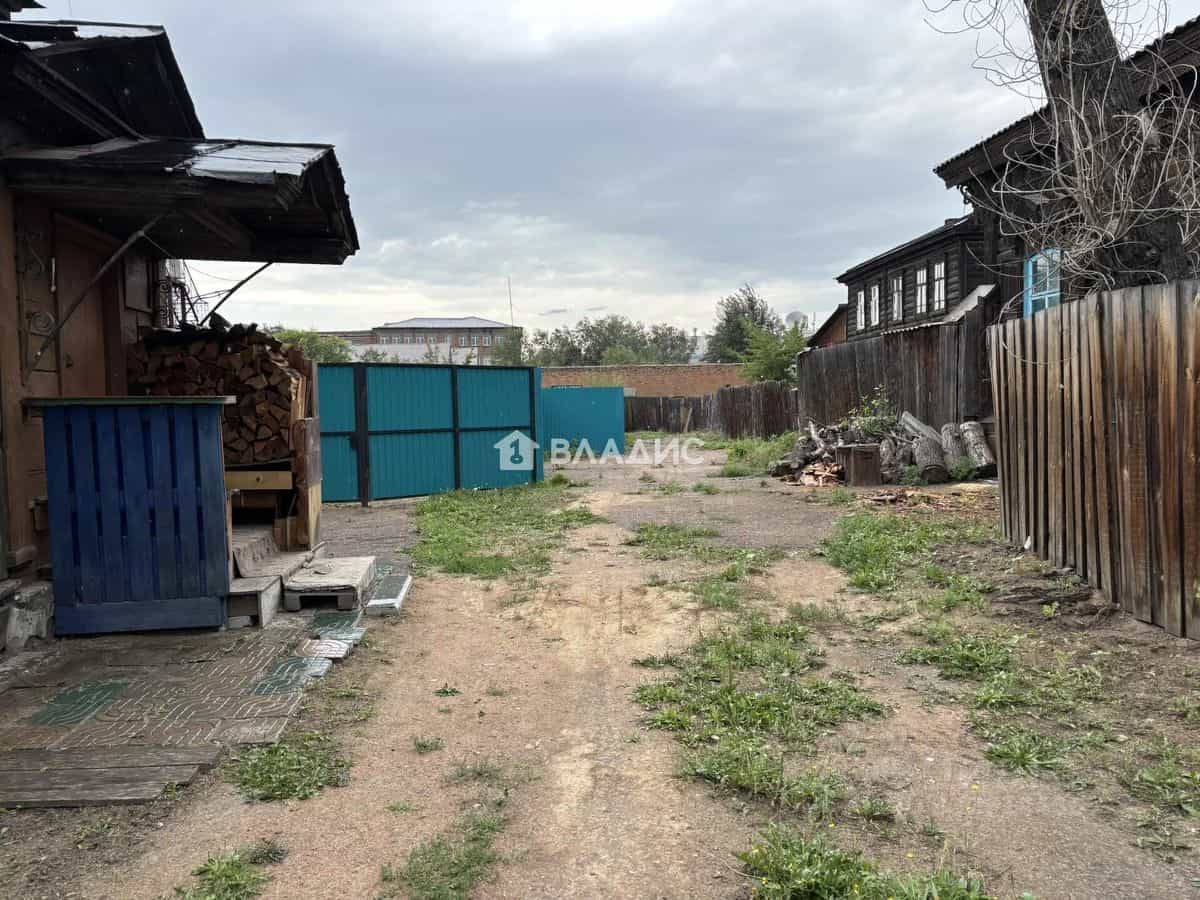 Россия, Республика Бурятия, Улан-Удэ, улица Кирова, 23, фото 23