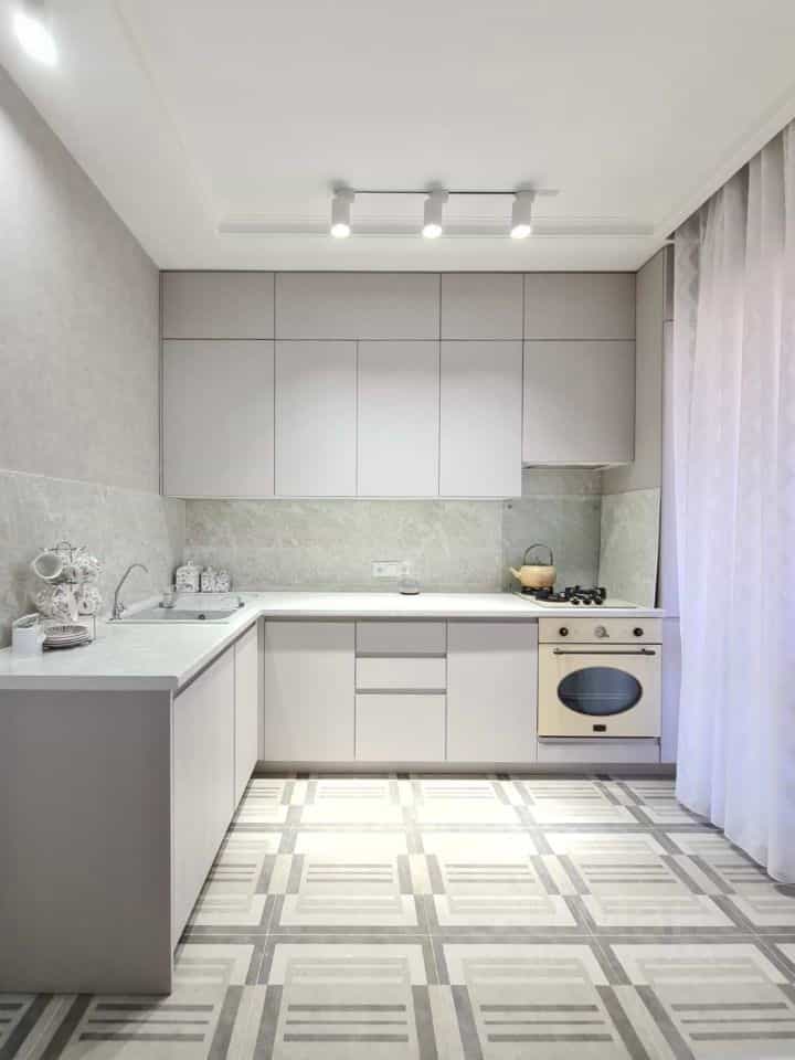 Россия, Республика Саха (Якутия), Якутск, 203-й микрорайон, 12