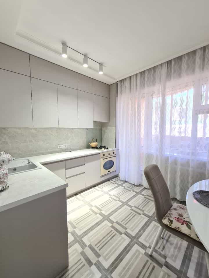 Россия, Республика Саха (Якутия), Якутск, 203-й микрорайон, 12, фото 4
