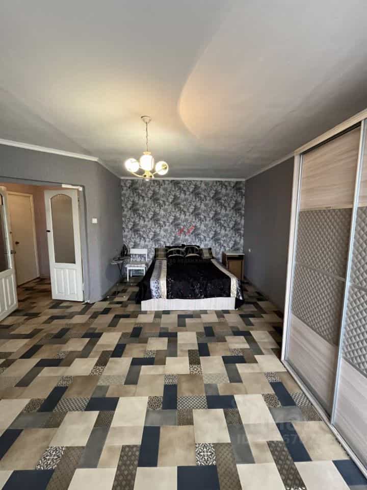 Россия, Республика Хакасия, Абакан, проспект Дружбы Народов, 20А, фото 4