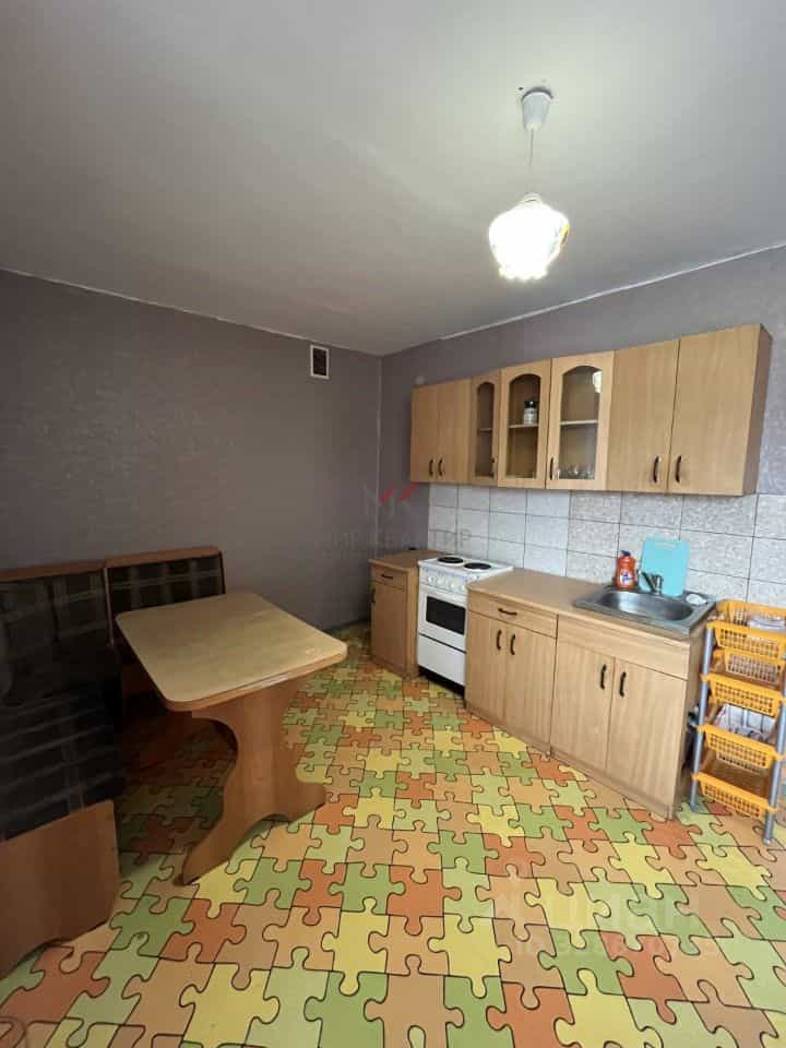 Россия, Республика Хакасия, Абакан, проспект Дружбы Народов, 20А, фото 10