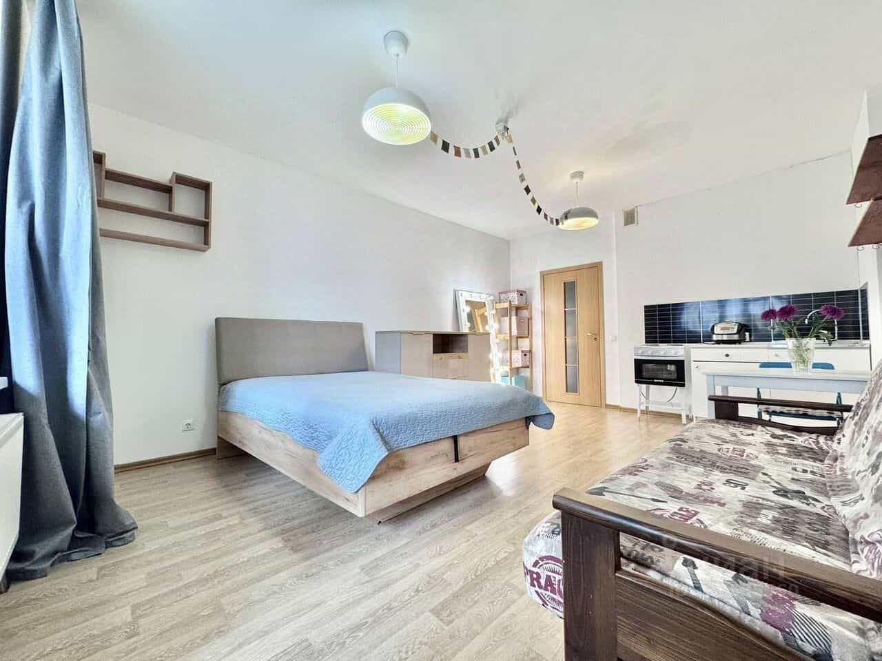 Россия, Санкт-Петербург, Ленинский проспект, 74к2, фото 2