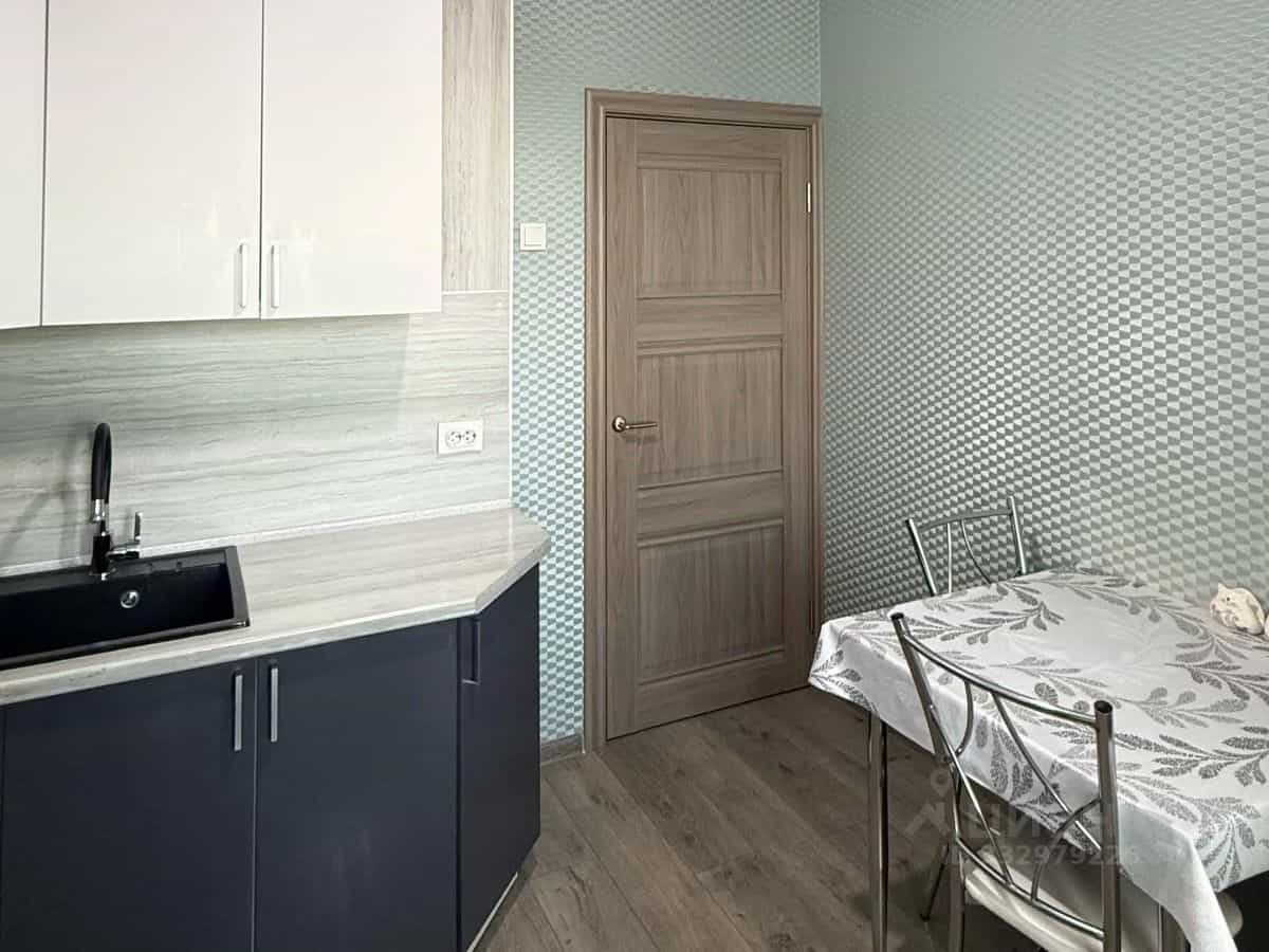Россия, Астрахань, микрорайон имени Бабаевского, Бульварная улица, 14, фото 6