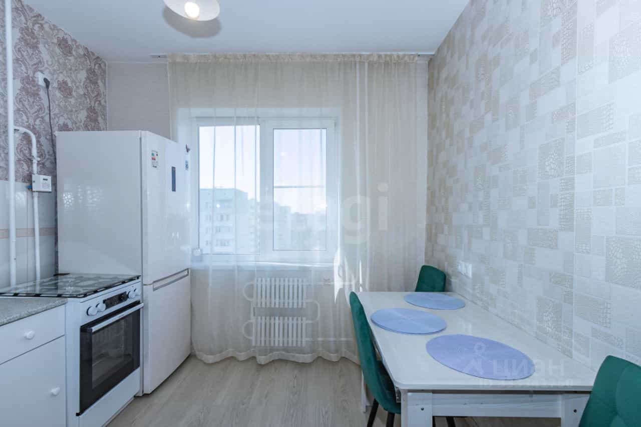 Россия, Омск, улица Завертяева, 23к4, фото 9