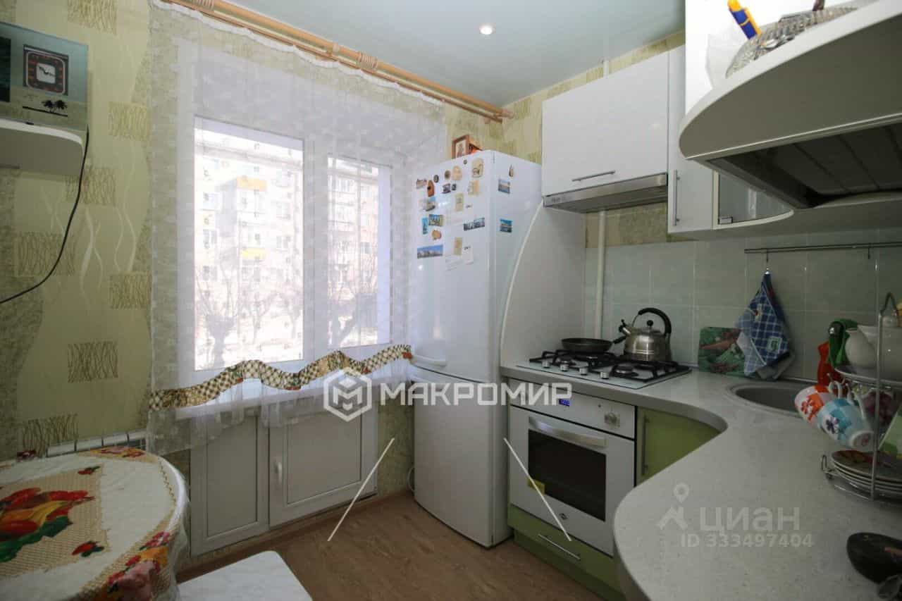 Россия, Киров, Нововятский район, улица Ленина, 22, фото 9