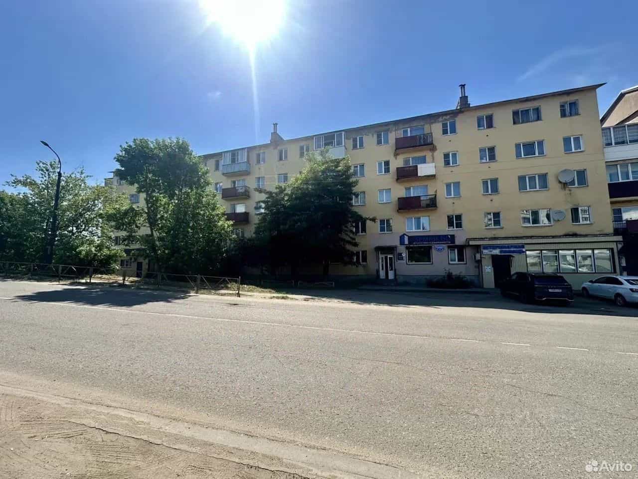 Россия, Псковская область, Великие Луки, площадь Калинина, 4, фото 13