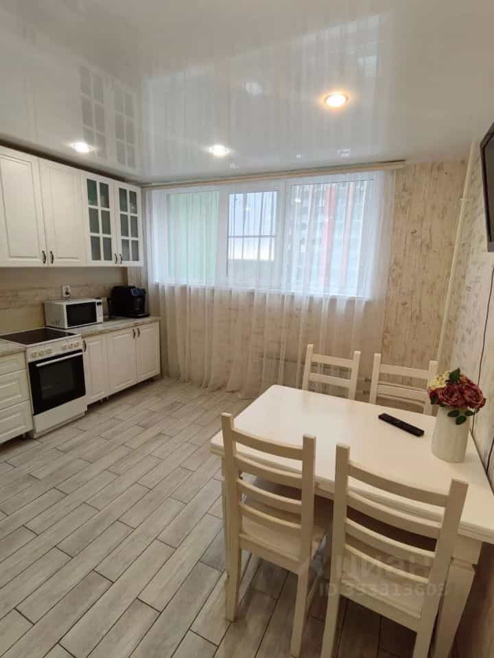 Россия, Самарская область, Тольятти, Московский проспект, 44