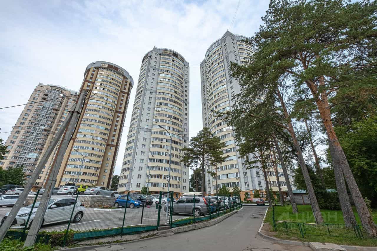 Россия, Новосибирск, улица Залесского, 2/4, фото 19