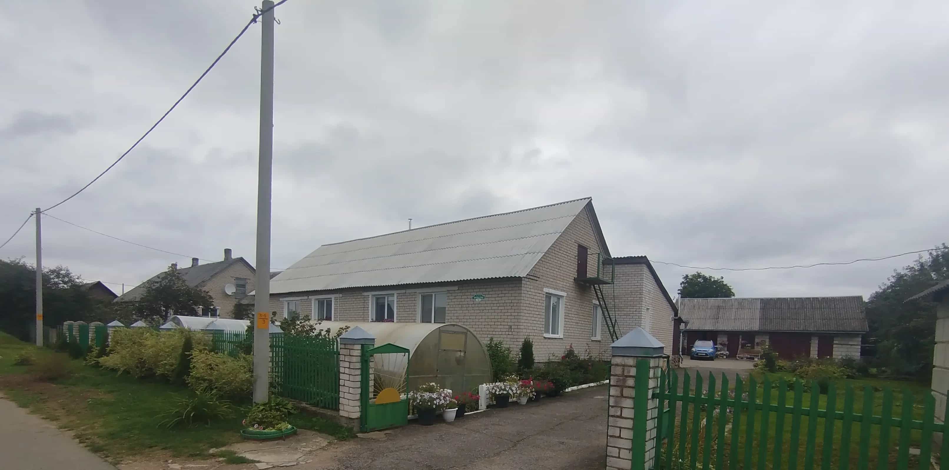 Беларусь, Гродненская область, городской посёлок Вороново, улица Победы, 11, фото 2