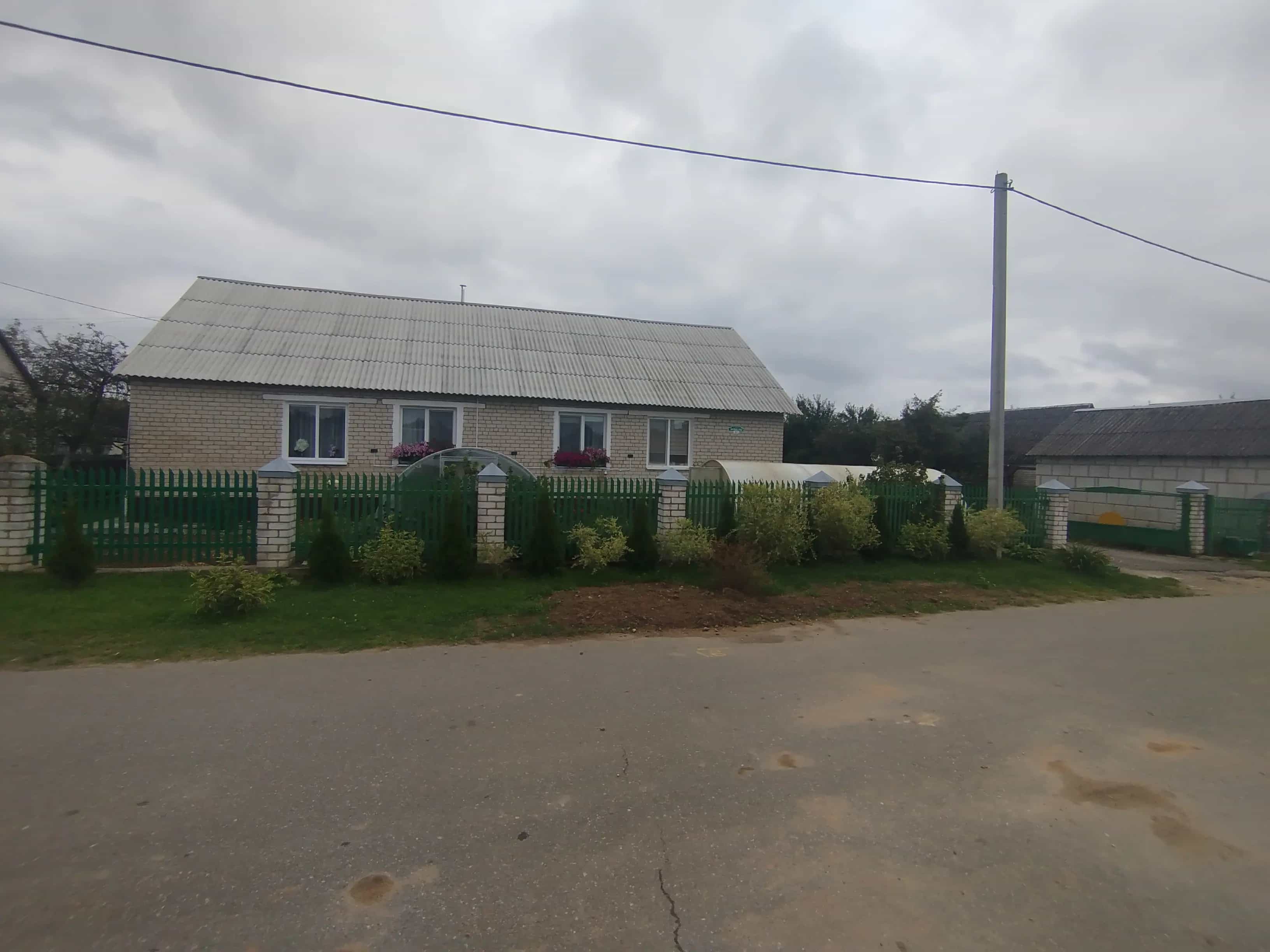 Беларусь, Гродненская область, городской посёлок Вороново, улица Победы, 11, фото 11