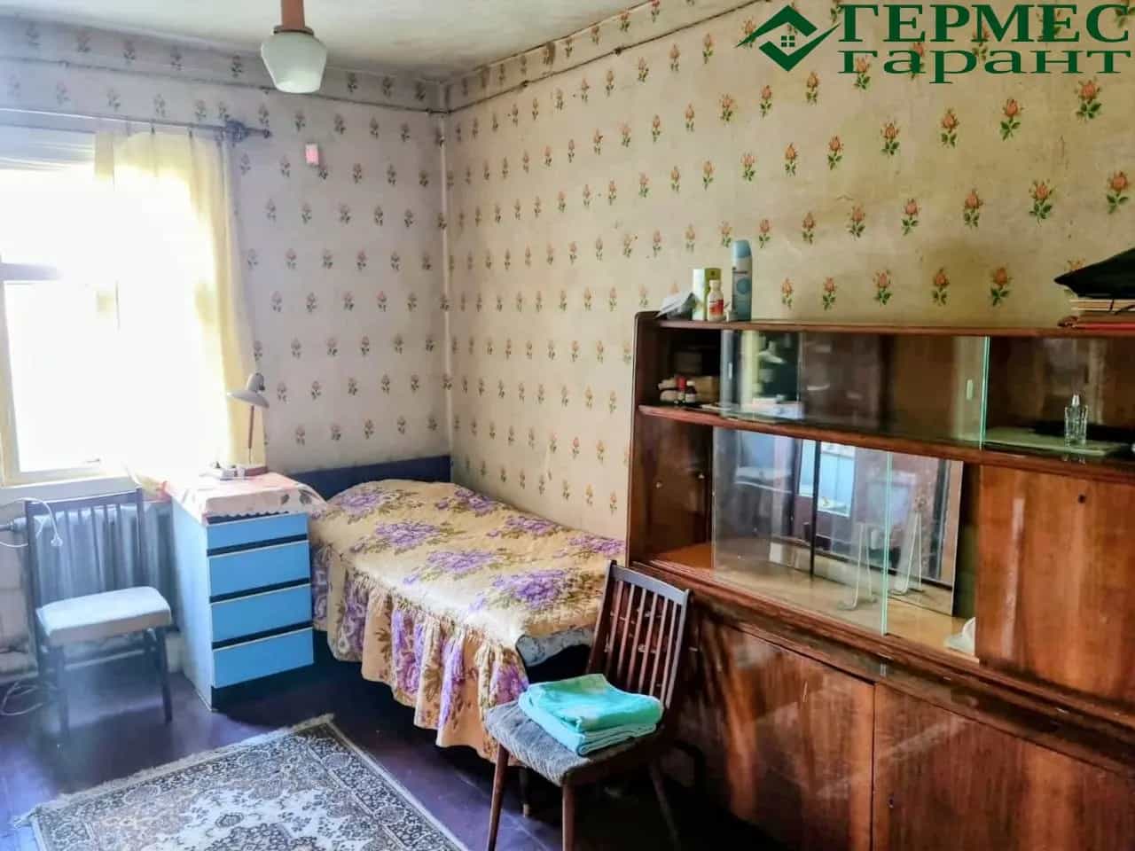 Беларусь, Гродненская область, Лида, улица Доватора, 7, фото 12
