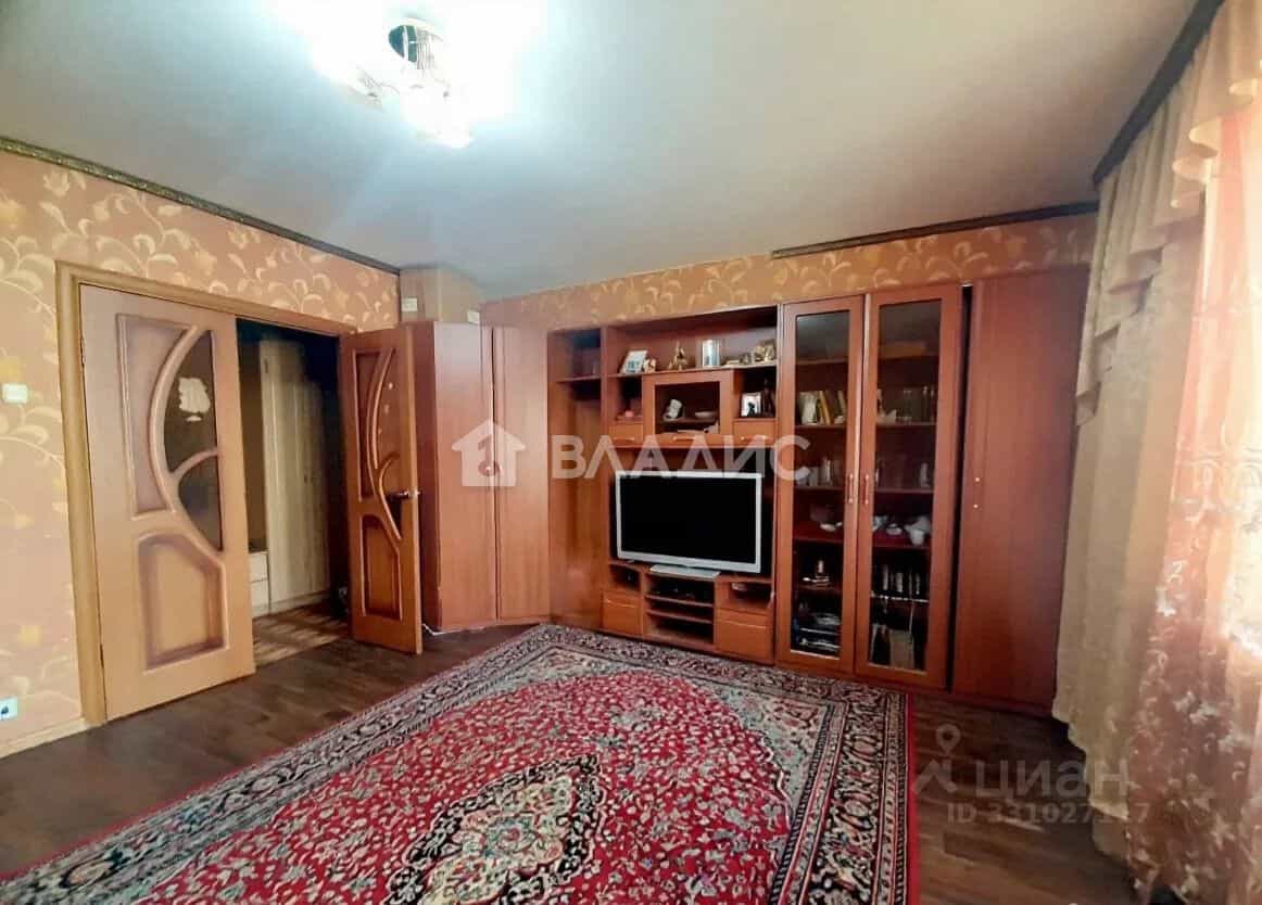 Россия, Смоленск, улица Рыленкова, 74