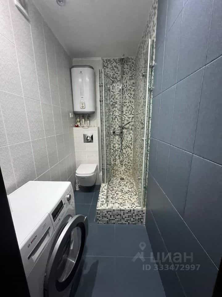 Россия, Челябинск, улица Братьев Кашириных, 12В, фото 11
