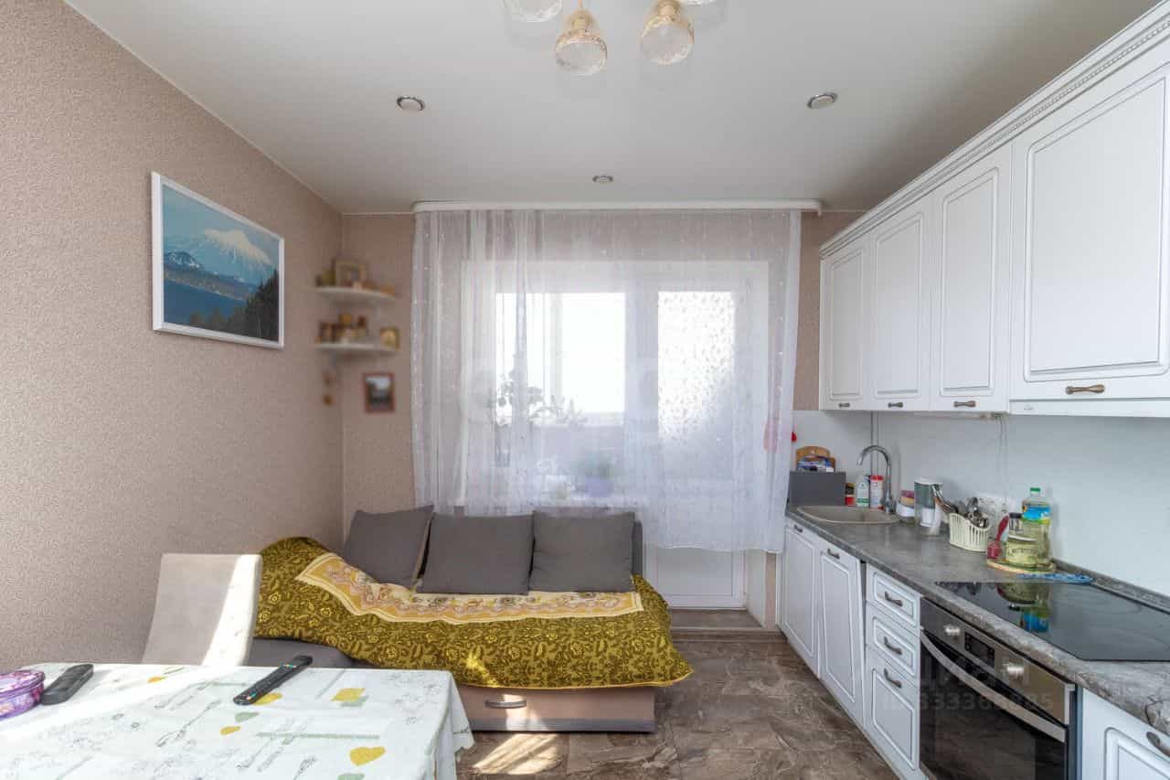 Россия, Тюмень, улица Мельникайте, 2к8, фото 12