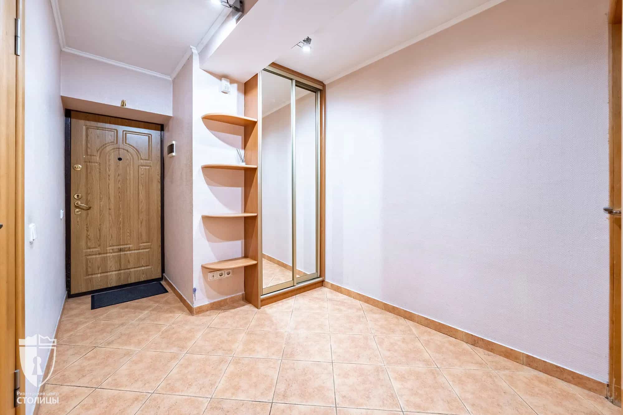 Беларусь, Минск, улица Якуба Коласа, 39