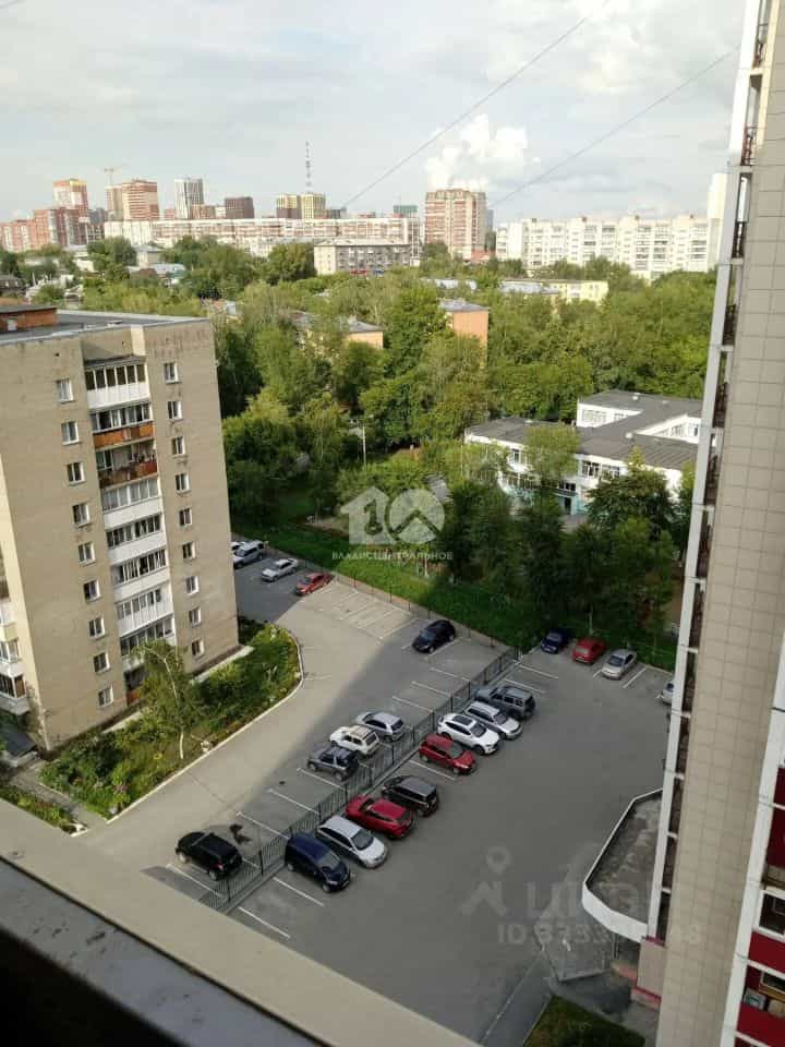 Россия, Новосибирск, улица Немировича-Данченко, 16/2, фото 7