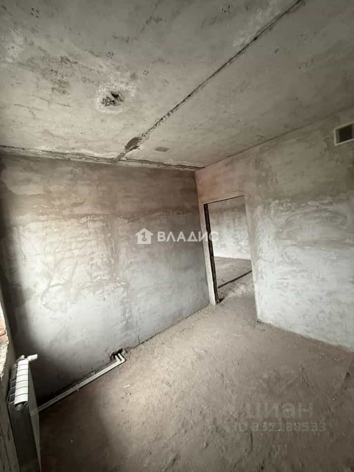 Россия, Республика Бурятия, Улан-Удэ, 105-й микрорайон, 46, фото 7