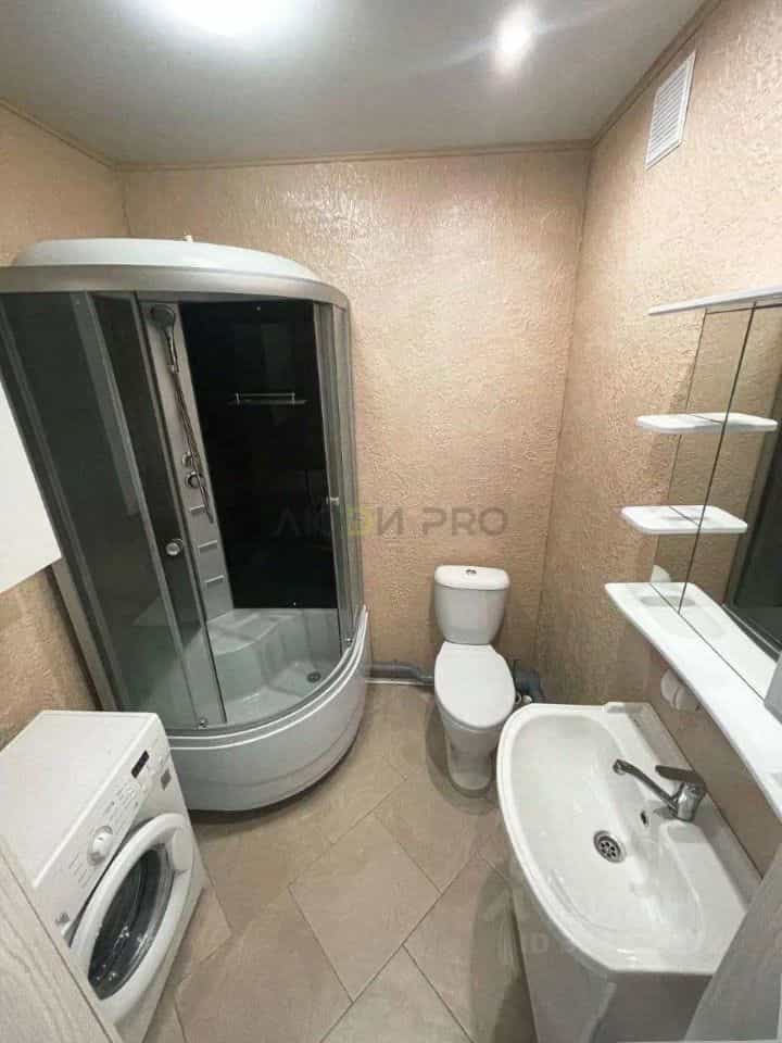 Россия, Алтайский край, Барнаул, улица Челюскинцев, 80А, фото 5