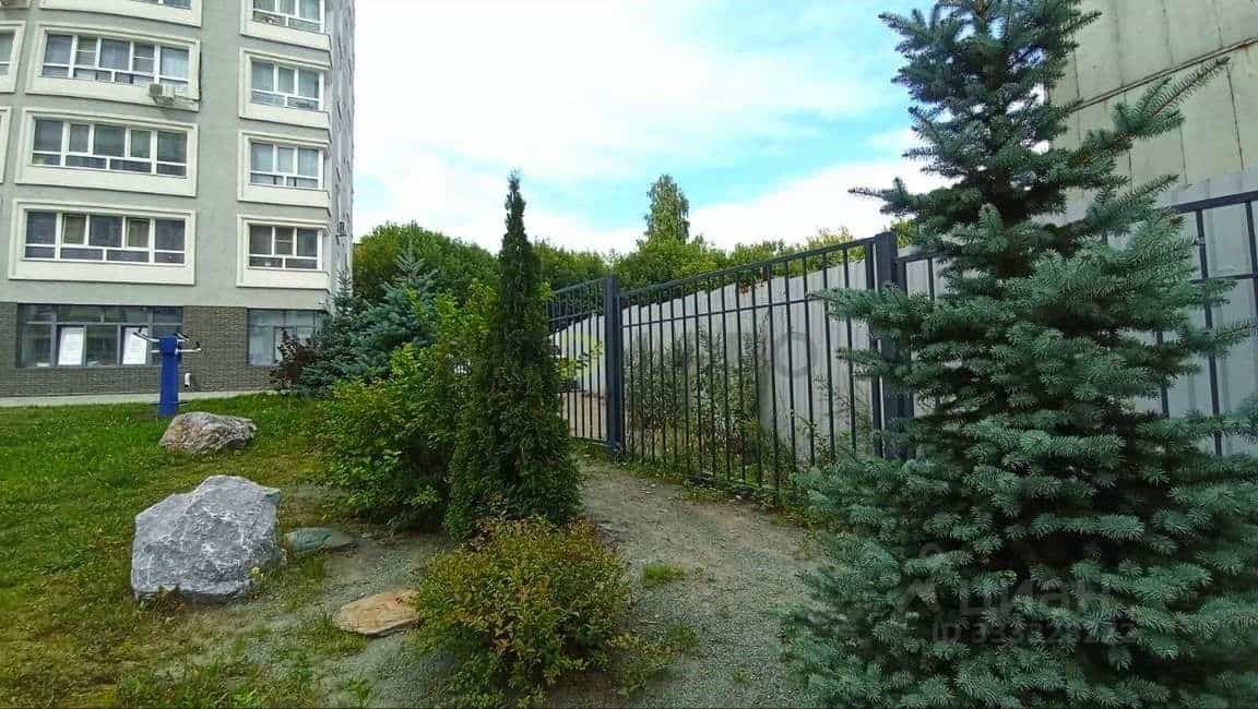 Россия, Алтайский край, Барнаул, улица Челюскинцев, 80А, фото 18