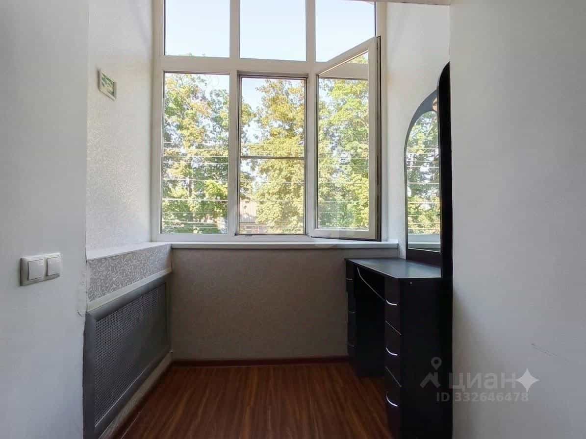 Россия, Ставропольский край, Кисловодск, Красногвардейская улица, 10, фото 14