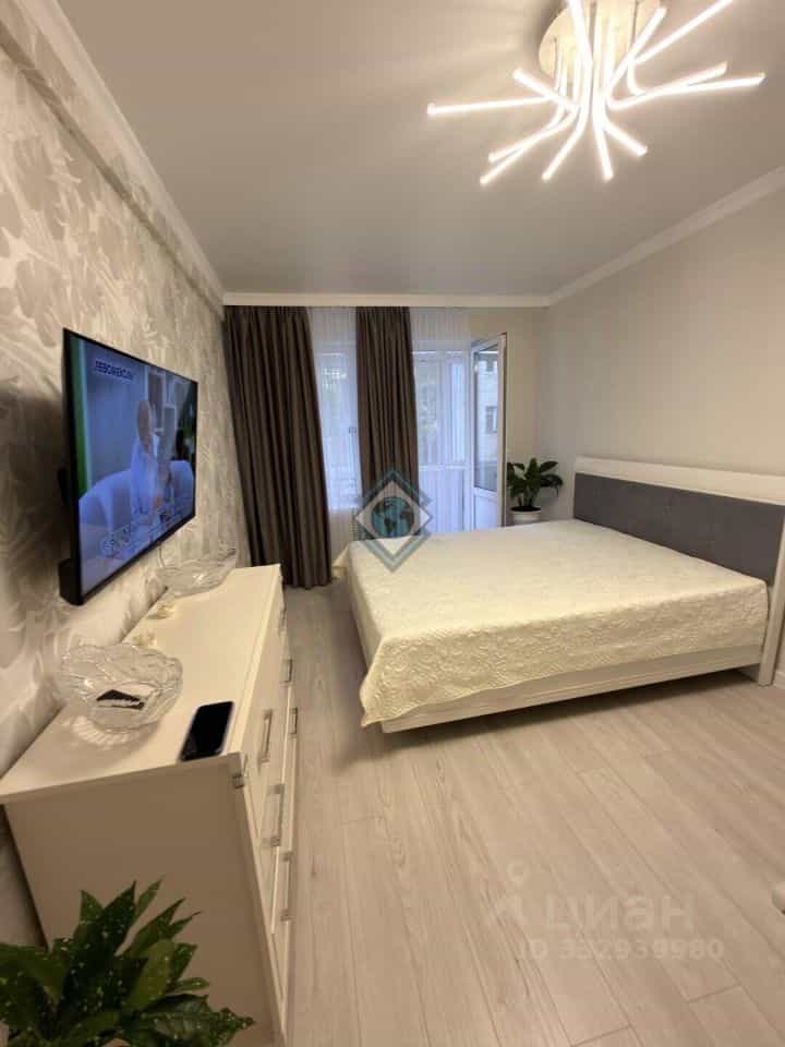 Россия, Ставропольский край, Пятигорск, проспект Калинина, 42А, фото 8
