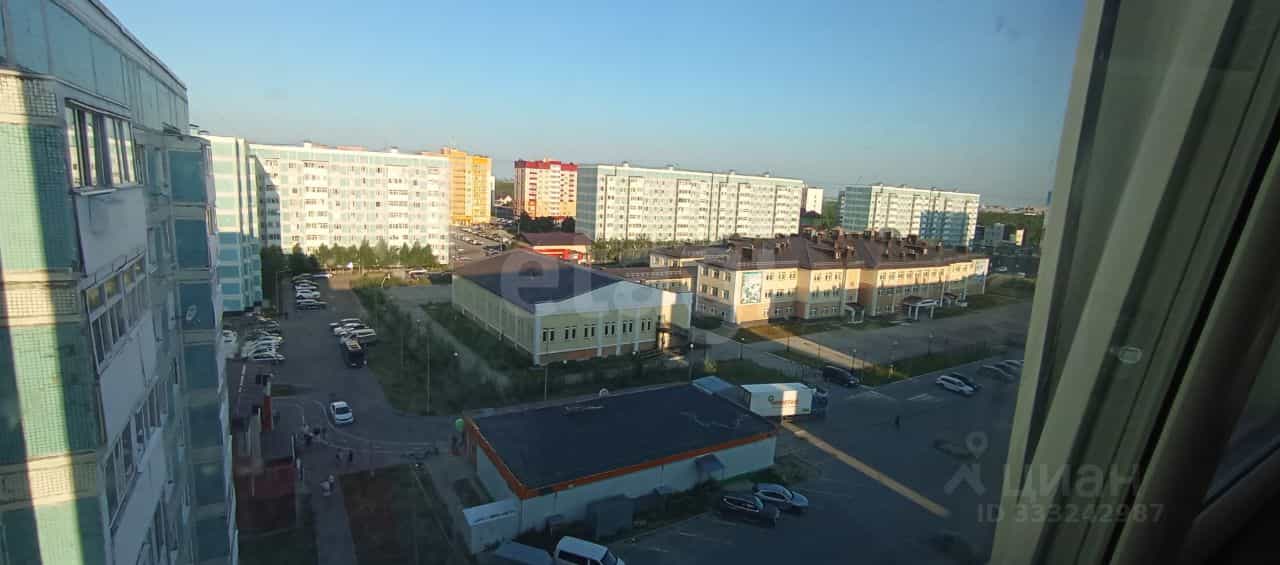 Россия, Ямало-Ненецкий автономный округ, Новый Уренгой, район Северная Жилая Часть, микрорайон Восточный, 1/4, фото 13