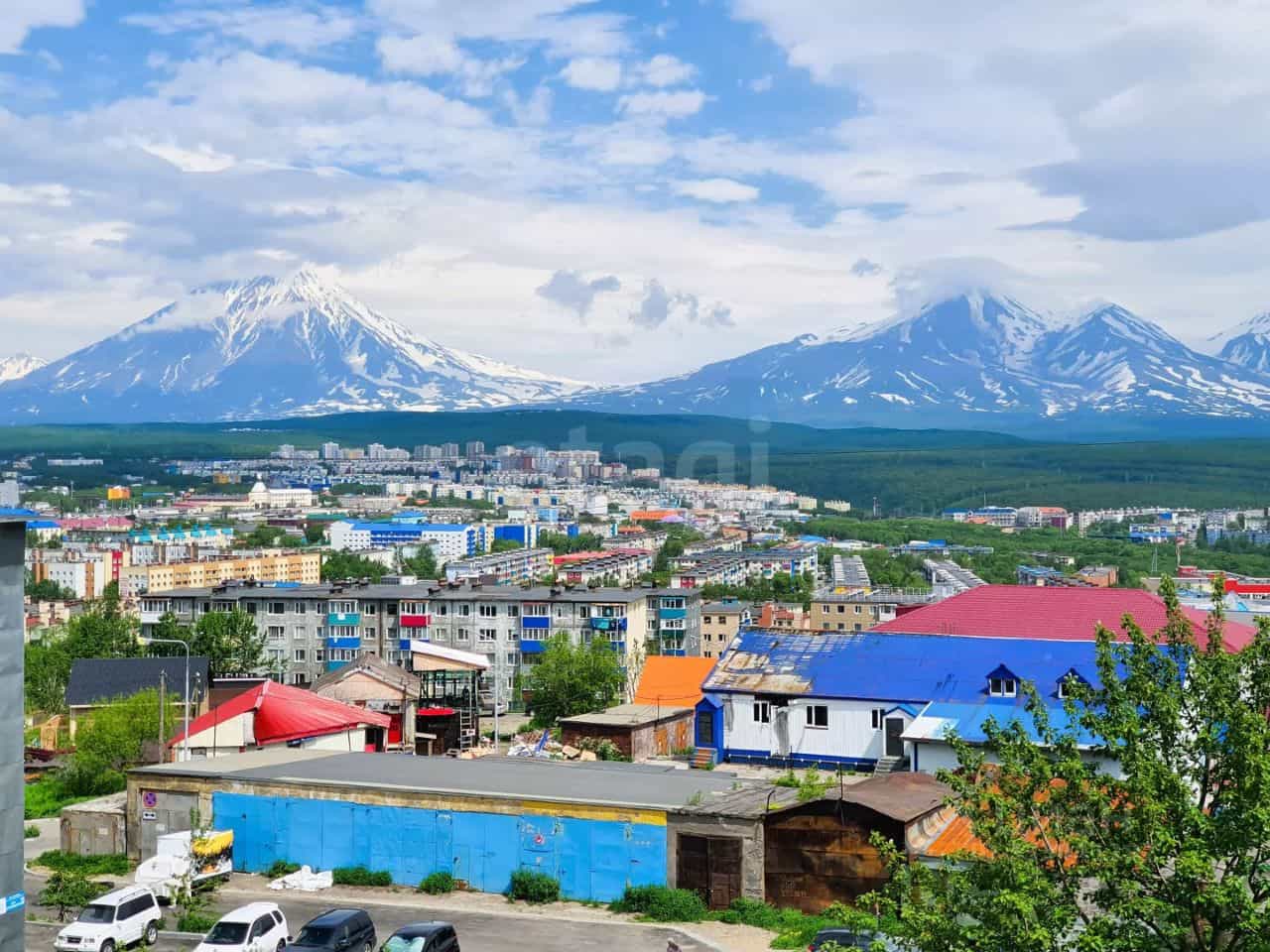 Россия, Камчатский край, Петропавловск-Камчатский, улица Автомобилистов, 37, фото 7