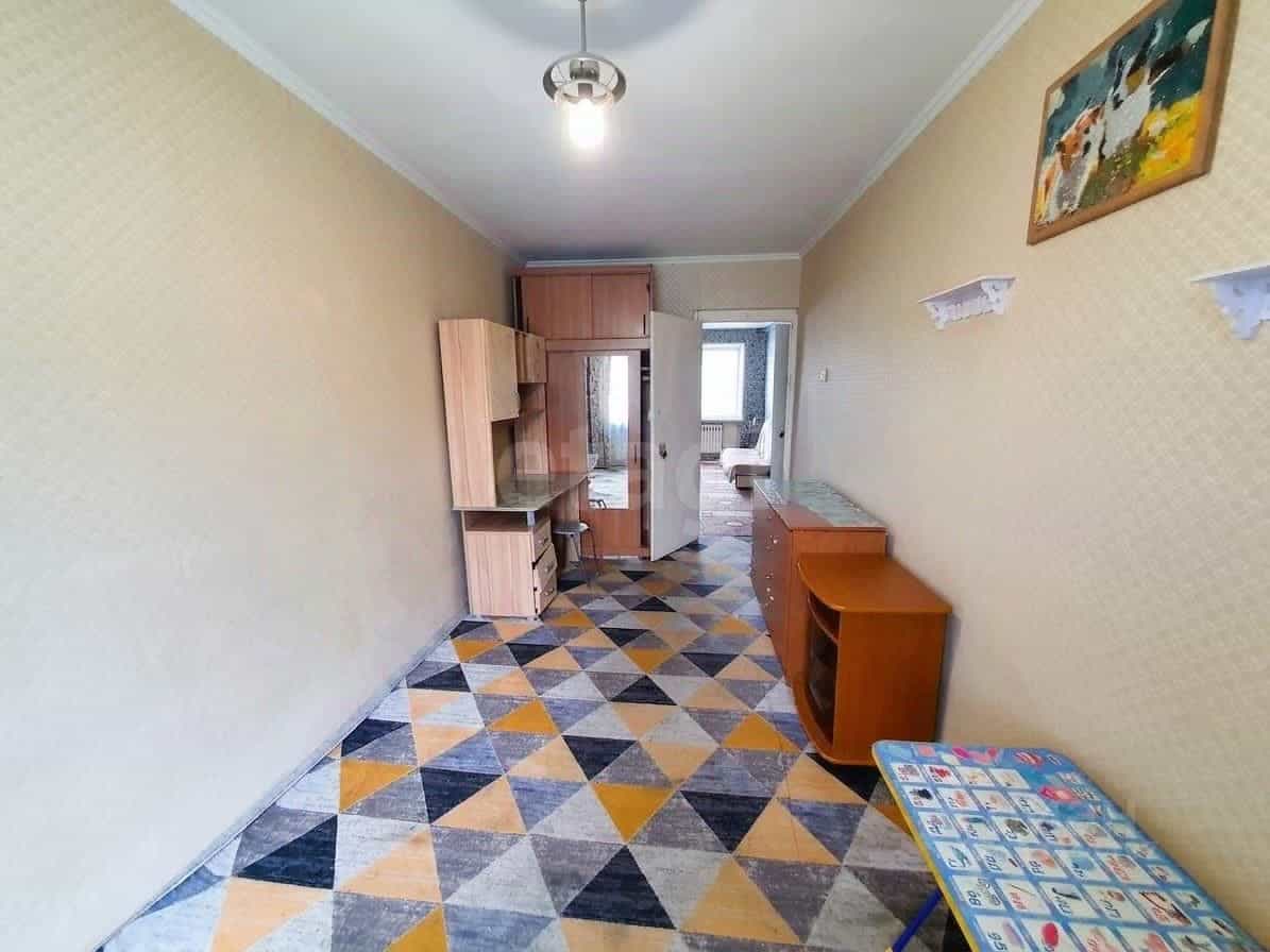 Россия, Камчатский край, Петропавловск-Камчатский, улица Автомобилистов, 37, фото 12