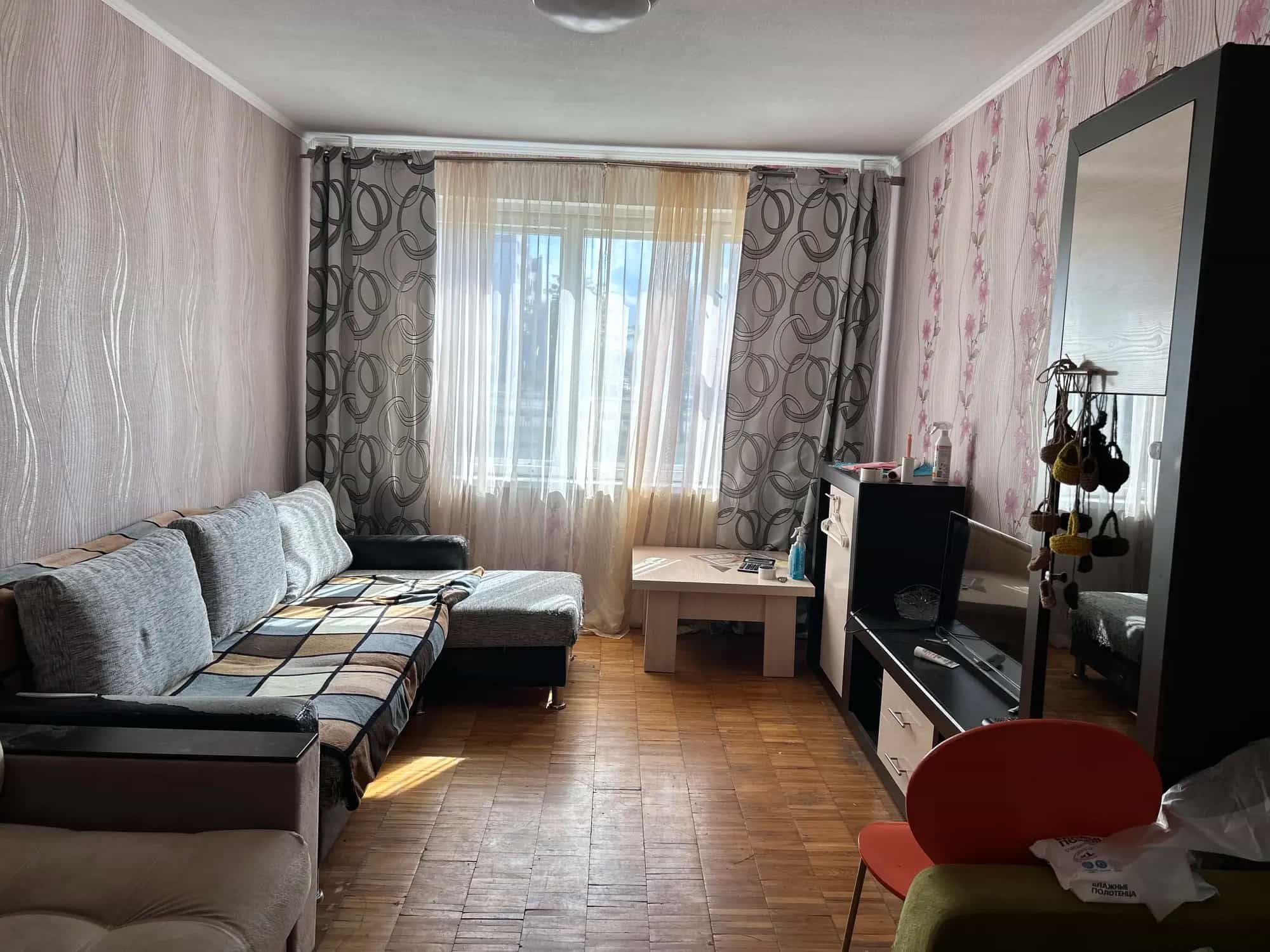 Беларусь, Брестская область, Кобрин, улица Дружбы, 137, фото 7