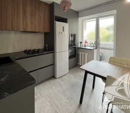 Беларусь, Брест, улица Героев Обороны Брестской Крепости, 37А, фото 2
