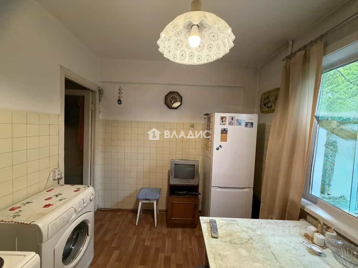 Россия, Республика Бурятия, Улан-Удэ, улица Борсоева, 19, фото 5